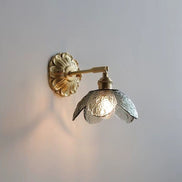 Lumero LED Wandleuchte aus Kupfer mit dekorativem Design