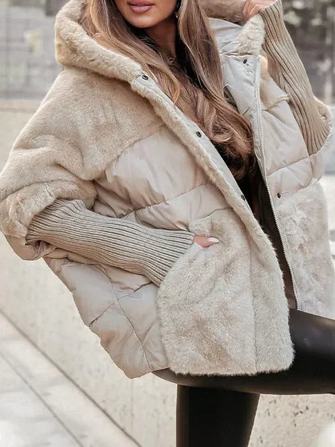 Inga Mantel – Winterjacke mit Kapuze und leichter Isolierung