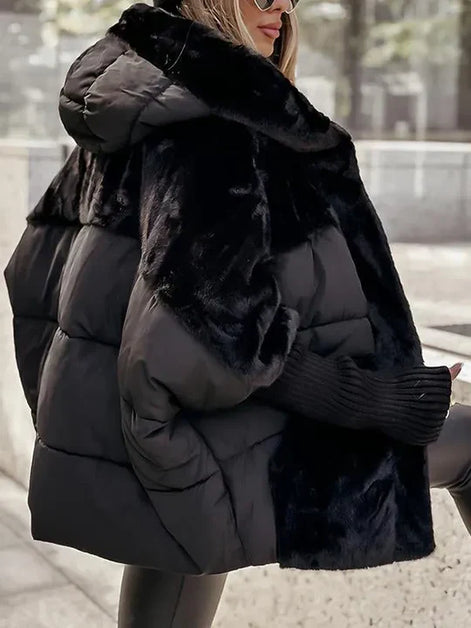 Inga Mantel – Winterjacke mit Kapuze und leichter Isolierung