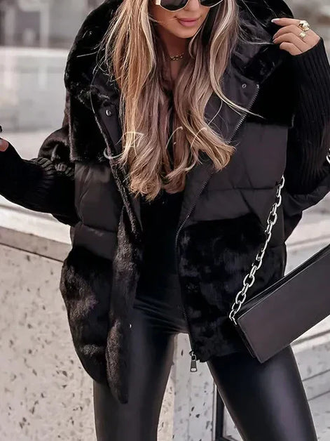Inga Mantel – Winterjacke mit Kapuze und leichter Isolierung