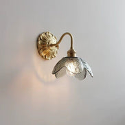 Lumero LED Wandleuchte aus Kupfer mit dekorativem Design