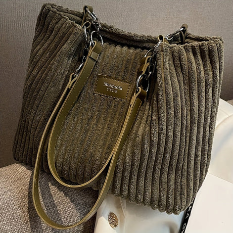 Cordira Corduroy Shoulder Bag – Schultertasche aus Cordstoff
