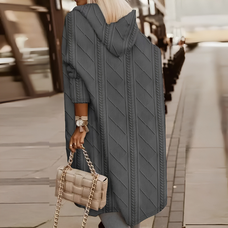 Damen Strickjacke mit Kapuze, Zopfmuster und offenen Taschen – Noravelle