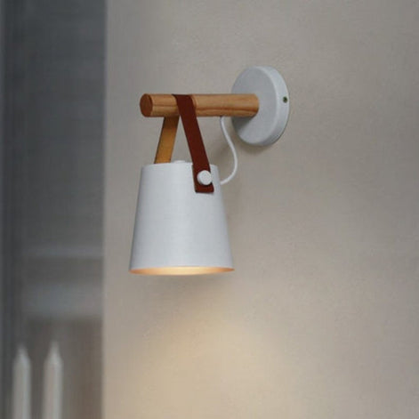 Valmera Hängende LED Wandleuchte aus Holz und Metall für Innenräume