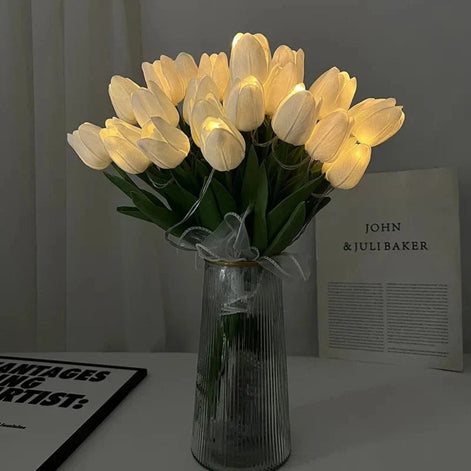 Dekorative LED-Tischlampe mit floraler Form für den Innenbereich