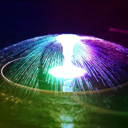 Solarbetriebene Wasserfontäne für den Außenbereich