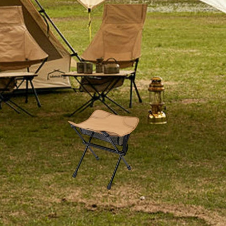 Klapphocker mit rutschhemmender Sitzfläche