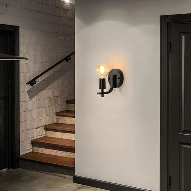 Arvion Wandleuchte mit verstellbaren Fassungen aus Metall