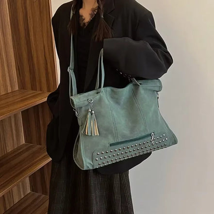 Valmera Schultertasche aus PU mit großem Innenfach und verstellbarem Gurt
