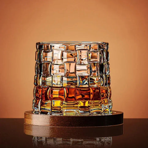 Luxevera Whiskygläser mit stabiler Basis und ausgewogener Form