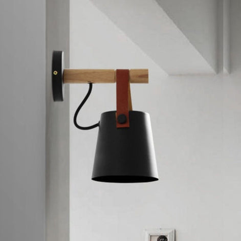 Valmera Hängende LED Wandleuchte aus Holz und Metall für Innenräume