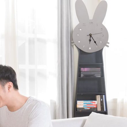 BunnyTick Kinder-Wanduhr – Dekorative Wanduhr mit Hasenmotiv
