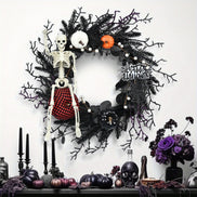 Halloween Türkranz mit Skelett- und Kürbisdesign – Vespera