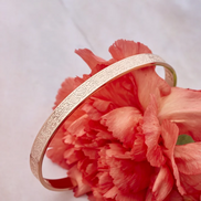 Faithoria Armband mit Ayatul Kursi Gravur und verstellbarem Band