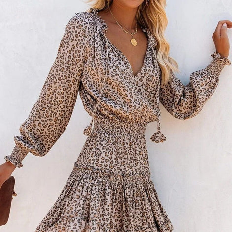 Zafrina Damen Kleid mit Leopardenmuster und Volantärmeln