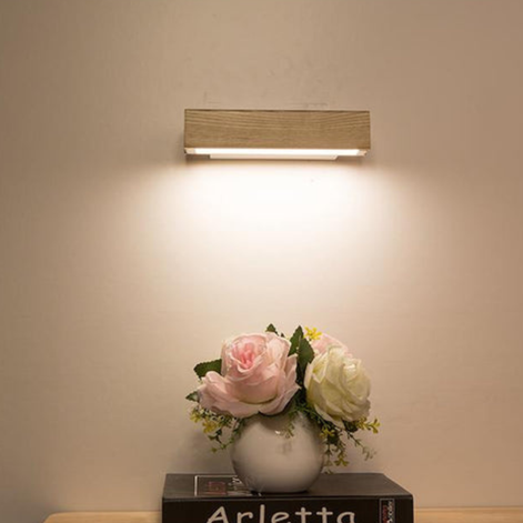 Lumivaro LED Wandleuchte aus Holz mit Drehbarem Leuchtenkopf