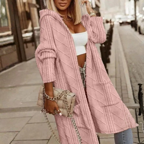 Damen Strickjacke mit Kapuze, Zopfmuster und offenen Taschen – Noravelle