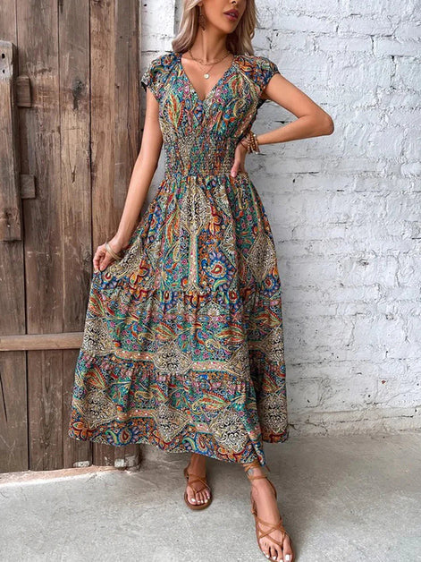 Florvella Maxikleid mit Paisley Muster und V-Ausschnitt in lockerer Passform