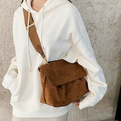Marvella Umhängetasche – Crossbody Tasche mit verstellbarem Riemen und großem Hauptfach