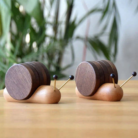 Snailora Holz-Untersetzer mit Schneckenform für Tassen
