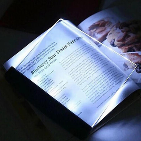 Lumirex LED Leselampe mit flexiblem Arm und kompakter Form