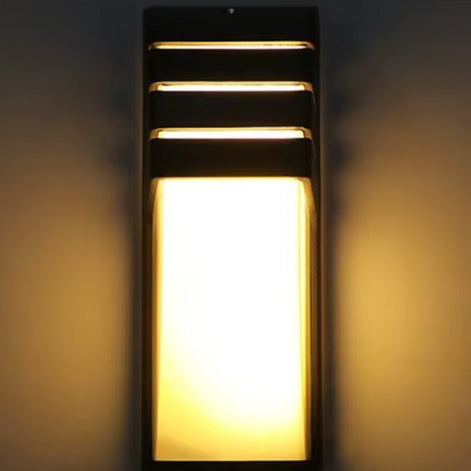 Lumetra Außenwandleuchte mit Bewegungsmelder und LED-Beleuchtung
