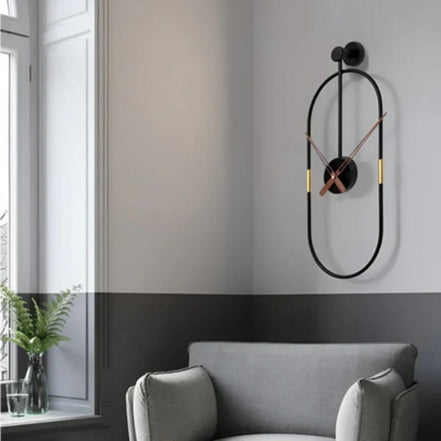 ChronaForm – Dekorative Wanduhr aus Metall für Innenräume