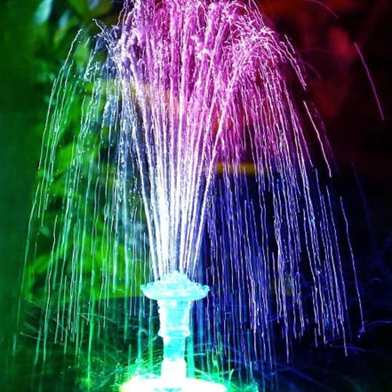 Solarbetriebene Wasserfontäne für den Außenbereich