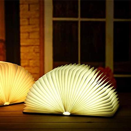 LED-Buchlampe im faltbaren Design für stimmungsvolle Innenbeleuchtung