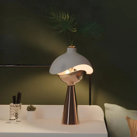Calyra Tischleuchte mit dimmbarer LED-Beleuchtung – kabellose Innenleuchte