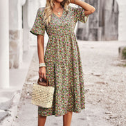 Lunaria Damenkleid mit V-Ausschnitt und Blumenprint