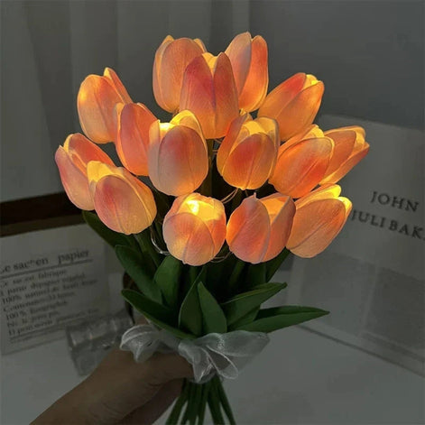 Dekorative LED-Tischlampe mit floraler Form für den Innenbereich