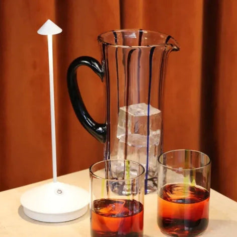 Lumivaro Tischlampe mit Touchsteuerung und wiederaufladbarem Akku