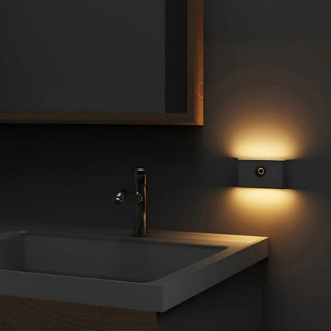 Selvion Wandleuchte mit Bewegungssensor und verstellbarem Kopf – LED Innenleuchte