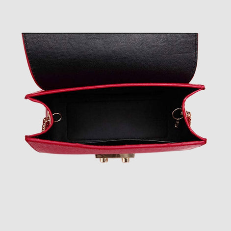 Norevia Mini Schultertasche leicht und pflegeleicht mit Kettendetail und kompaktem Innenfach