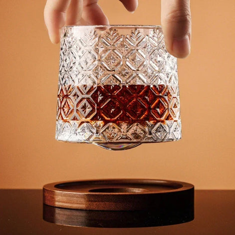 Luxevera Whiskygläser mit stabiler Basis und ausgewogener Form