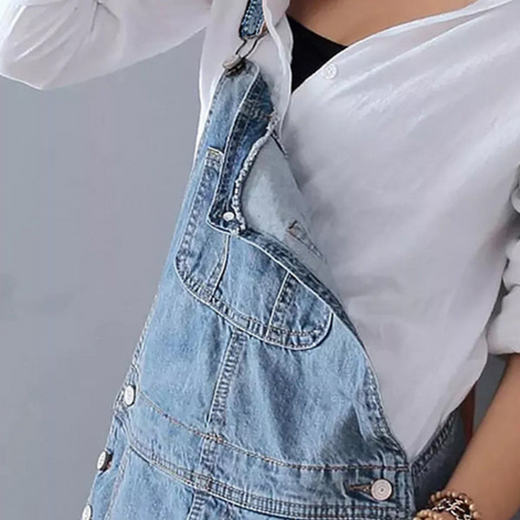 Ärmelloses Latzkleid aus Polyesterdenim für den Alltag