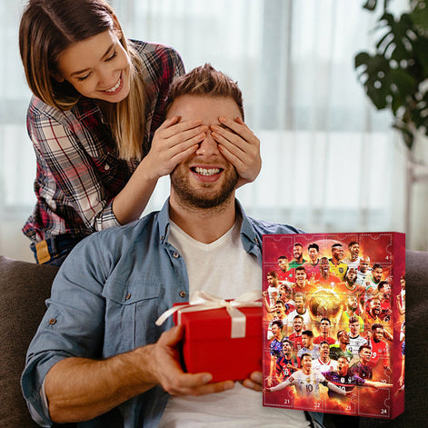 Fußball Adventskalender mit 24 Figuren und nummerierten Türchen – Torviano
