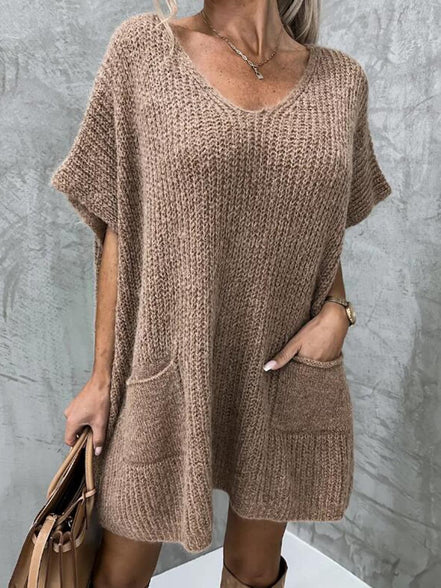 Virella Damenkleid mit V-Ausschnitt und Fronttaschen