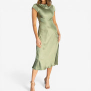 Almira Kleid – Damen ärmelloses Kleid mit Rundhals, Wickeloptik und lockerem Schnitt