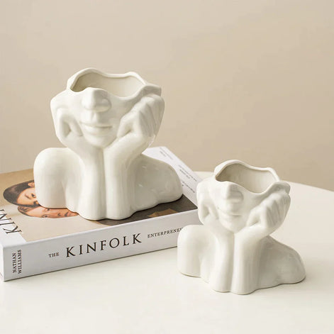 Arvella Keramikvase mit Gesichtsdesign für Dekoration und vielseitige Nutzung