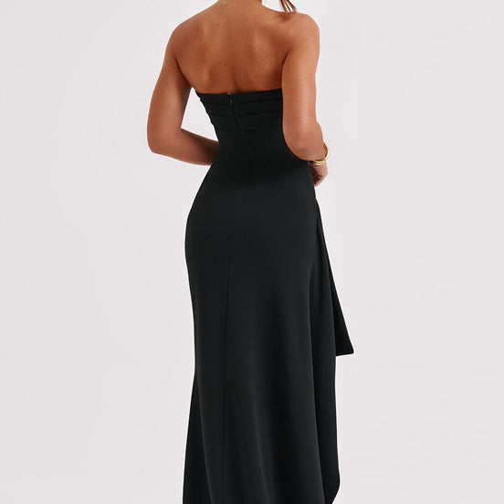 Calinora Kleid mit schlanker Silhouette