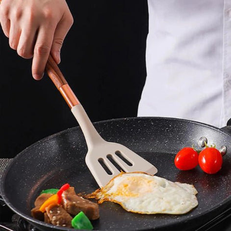 CookEase Silikon Küchenutensilien-Set – 10 Teile mit Holzgriffen