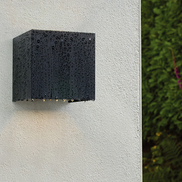 Cubora LED-Wandleuchte im Kubus-Design