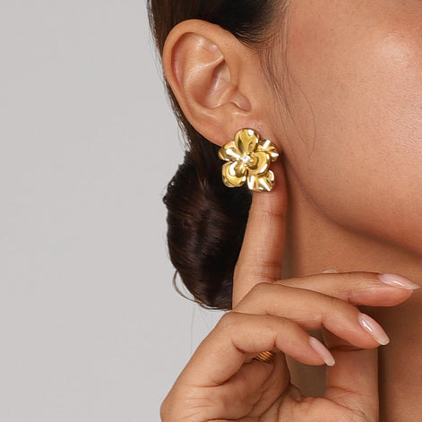 Damen Blumenohrringe mit mehrschichtigem Blütendesign – Florisella