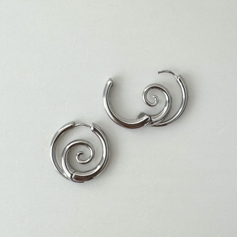 Damen Creolen mit Spiral-Motiv und offener Form – Spiravella