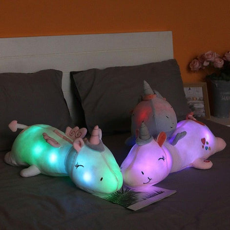 Einhorn LED-Nachtlicht – Weiches Plüschtier mit sanfter Beleuchtung