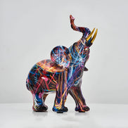 Eleva Skulptur – Farbige Elefantenfigur aus Kunstharz