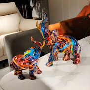 Eleva Skulptur – Farbige Elefantenfigur aus Kunstharz