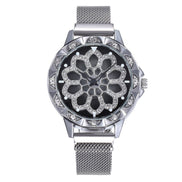 Elvoria Damen Armbanduhr mit Mesh-Armband und Quarzwerk